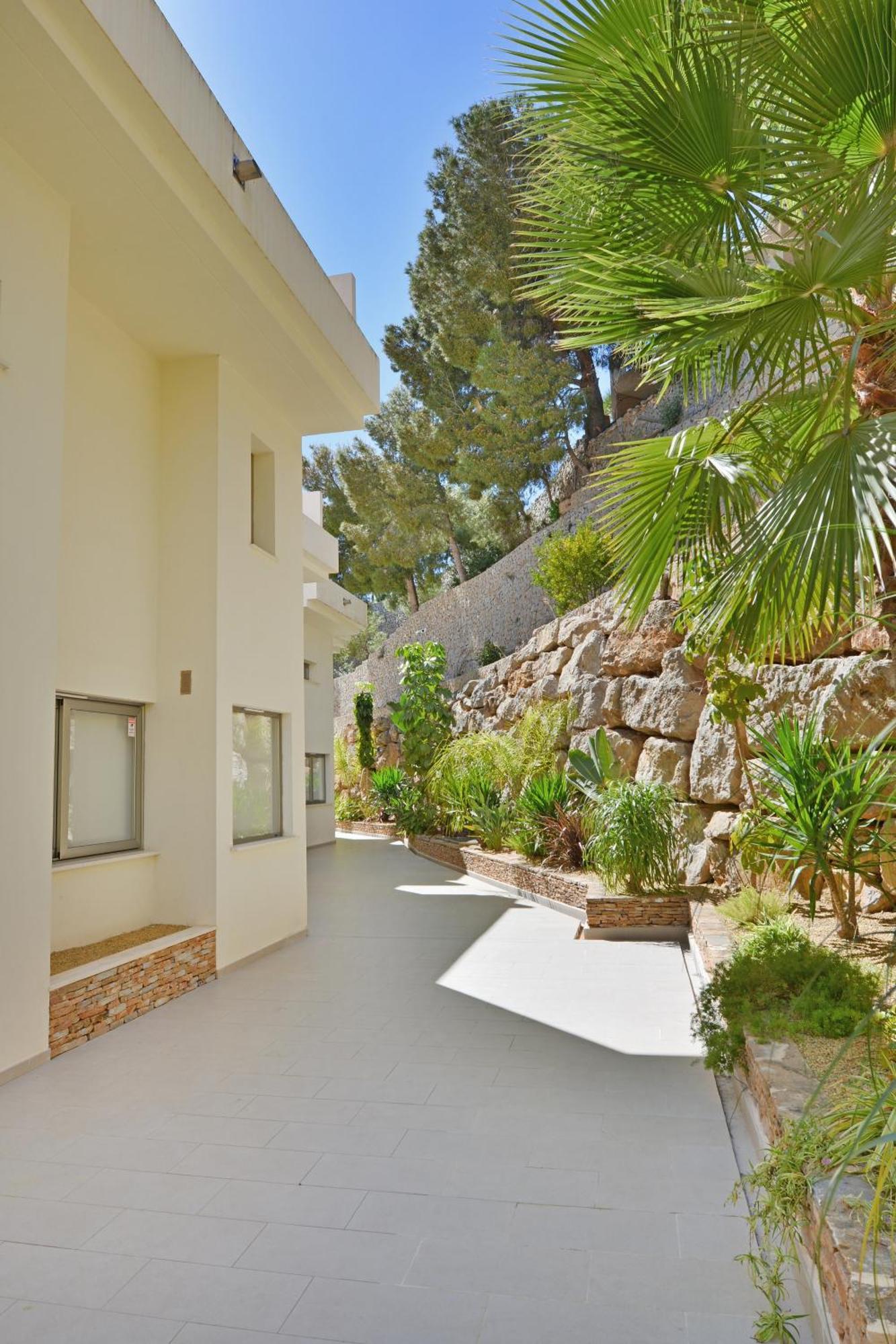 Altea Bayview Apartment By Nras Экстерьер фото